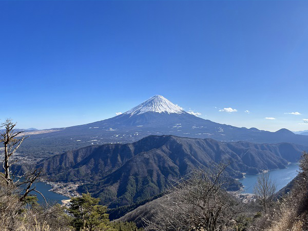 毛無山の登山イベントの社会人サークルヤマトモ