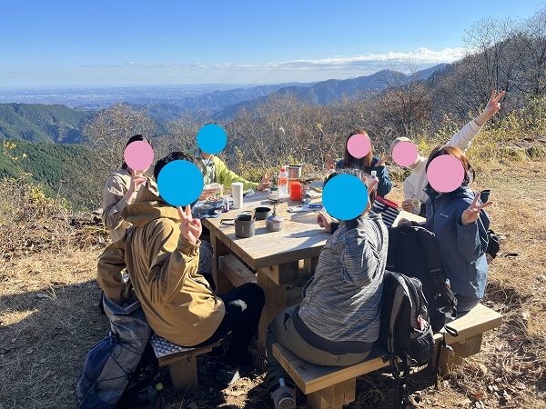 御岳山の登山イベントの社会人サークルヤマトモ