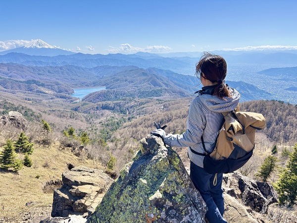 大菩薩嶺の登山イベントの社会人サークルヤマトモ