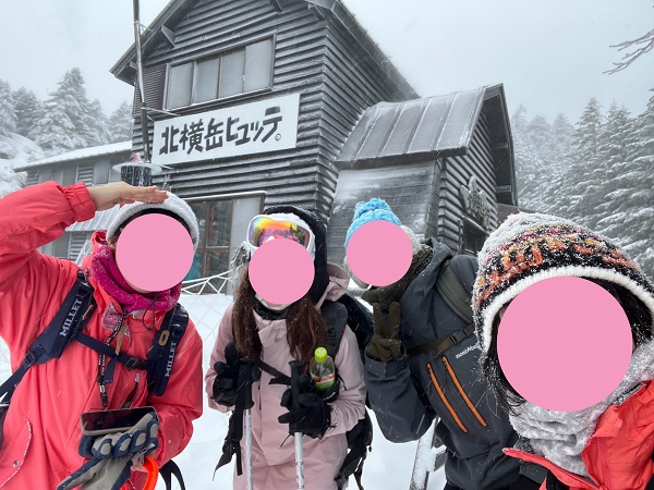 北横岳の登山イベントの社会人サークルヤマトモ